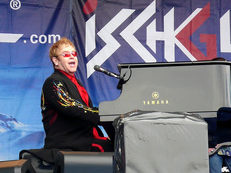 A Tribute To Angela Merkel: Elton John 2013 in der WaldbÃ¼hne Berlin
