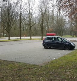 Parkplatz soll fÃ¼r FlÃ¼chtlinge genutzt werden